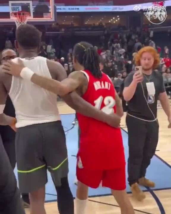 狼王&槍王惺惺相惜！華子賽后與莫蘭特相互致意！