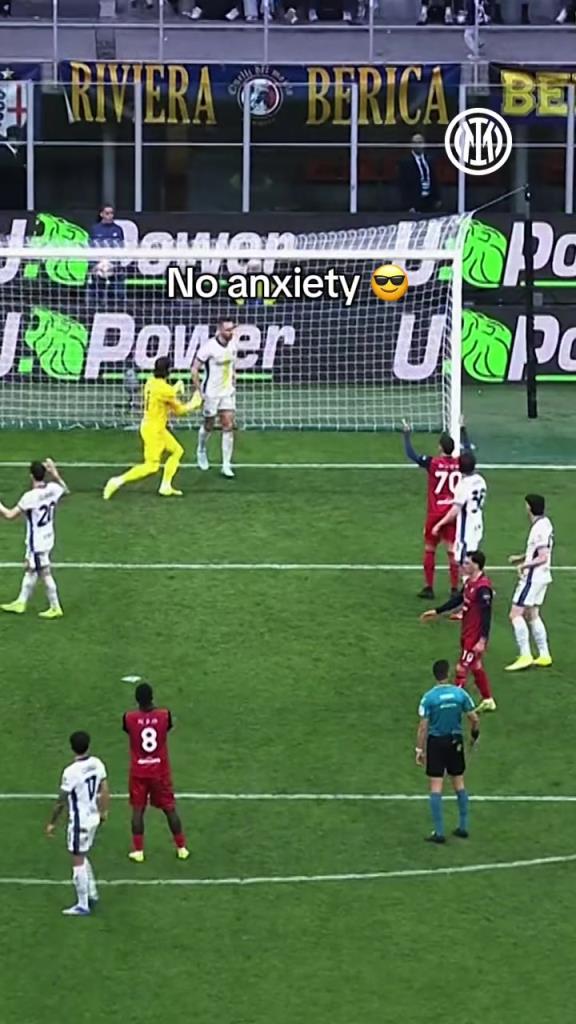 索默直呼專業(yè)，德弗里這次頭球解圍堪比一粒進(jìn)球